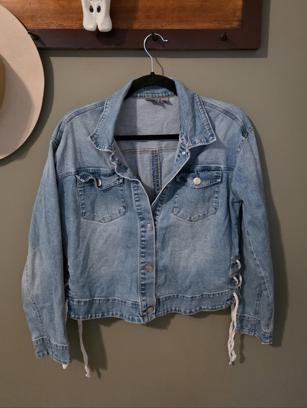 Soho NY & Co Jean Jacket Side Lace Autumn Fall Outdoor Pumpkin Patch Festival